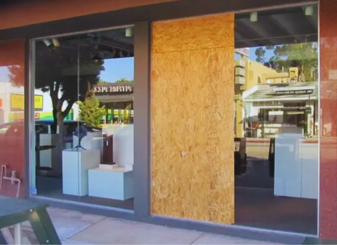 Mise en sécurité fermeture provisoire Théoule-sur-Mer